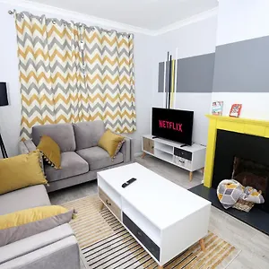  Apartment 3-bed House With Parking Near O2 United Kingdom